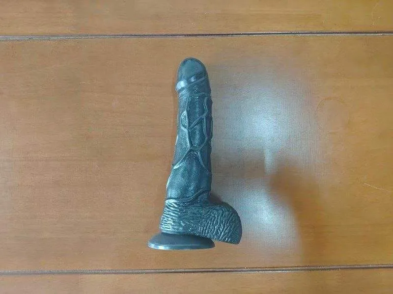 Black Realistic Dildo – 16 cm Bendable Waterproof Suction Cup Dildo — image 11 of 12